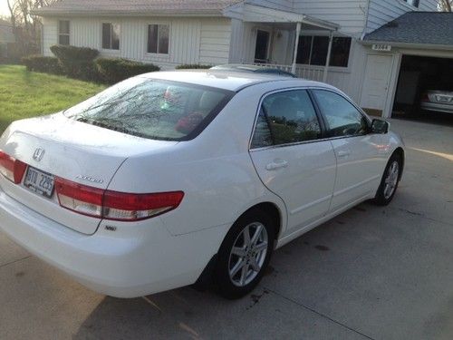 2003 honda accord v6 3.0 ex (great gas milage)