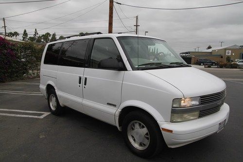 1998 chevy astrovan  automatic 6 cylinder no reserve
