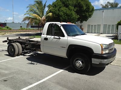 Chevy silverado 3500 cab and chassis 137" wb 1 ton dually *1 owner no accidents*