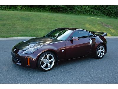 2006 nissan 350z coupe 6 speed only 45k miles nice mods great deal rare color