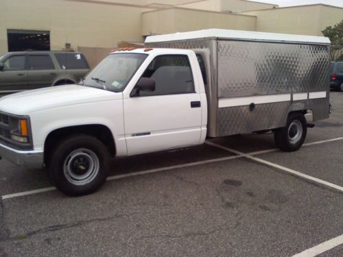 2000 chevy 3500 series catering/lunch truck