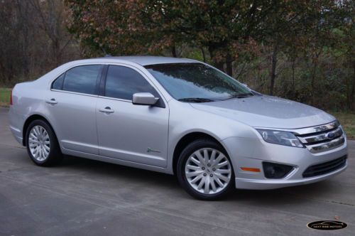 7-days*no reserve*&#039;12 ford fusion hybrid 1-owner off lease great mpg *best deal*