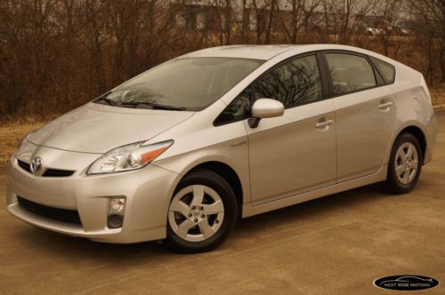 2010 toyota prius hybrid 1-owner off lease best mpg great deal