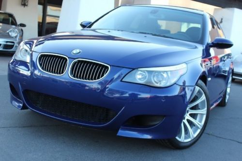 2007 bmw m5. rare 6 sp manual trans. loaded. clean in/out. clean carfax.