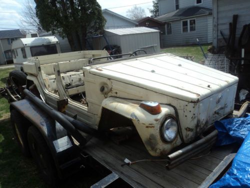 Two 1974 vw things , one title , great restoration project! hard to find!
