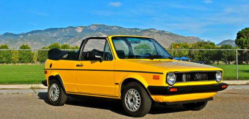 1982 volkswagen rabbit convertible- great color combination-restored