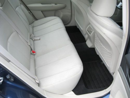 under 20k miles, 2011 Subaru Legacy Premium Sedan, very clean in and out, US $17,900.00, image 3
