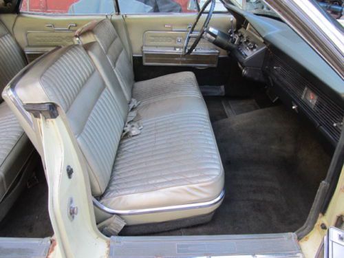 1966 LINCOLN CONTINENTAL CONVERTIBLE EXCELLENT PROJECT CAR NO RESERVE, image 15