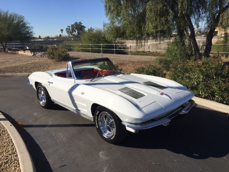 1963 chevrolet corvette stingray