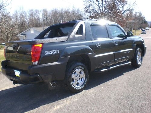 Fully loaded 2003 avalanche 4wd z-71 off-road package, excellent condition