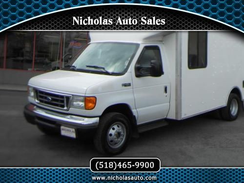 2003 ford e-450 diesel cube truck