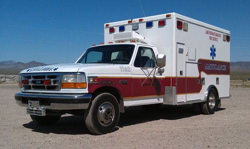 No reserve - 1995 ford f350 7.3l powerstroke diesel ambulance low miles