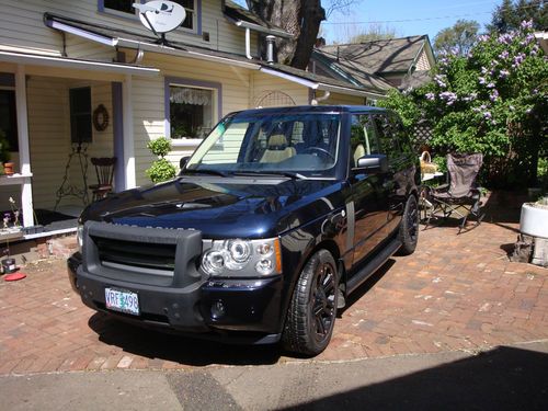 Gorgeous land rover range rover hse excellent condition with warranty