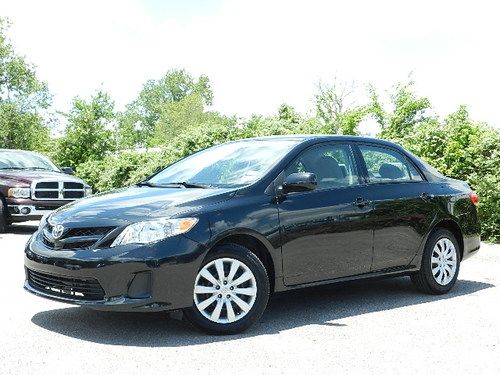 2012 toyota corolla le low miles gas saver 4 door cd player very clean ready 2go