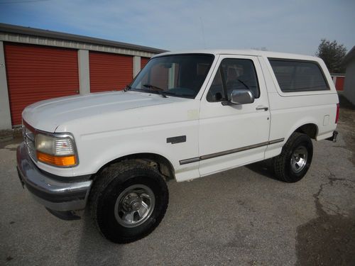 1995 ford bronco xlt sport utility suv 2-door 5.8l 4x4 gas no rust low miles