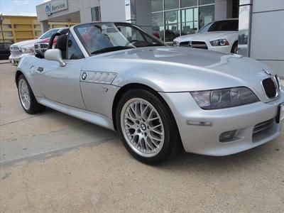 Convertible 3.0l pre-owned low miles leather upolstery roadster automatic clean