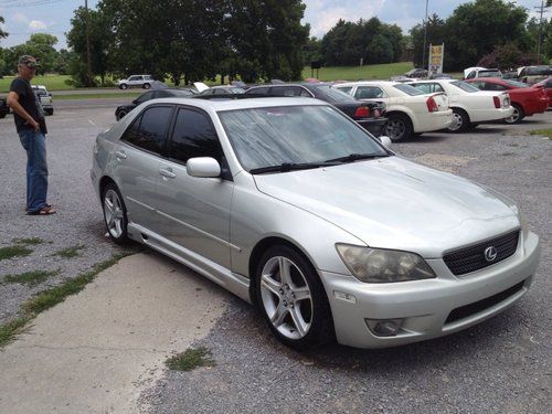 Really nice 2004 lexus is 300 silver with ground effect