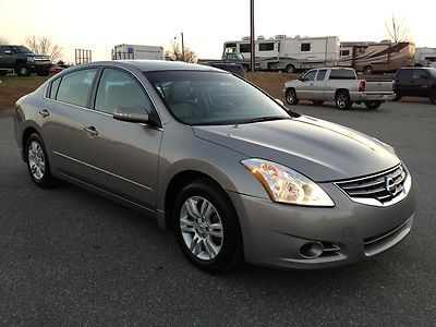 2.5sl gold/tan leather heated seats 10k miles, michelin tires sunroof %100 ready