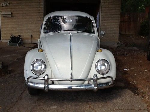Volkswagen beetle 1966 original paint preserved vw bug