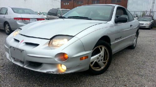 No reserve 2001 pontiac sunfire gt coupe 2-door 2.4l runs a1 00 01 02 03 04