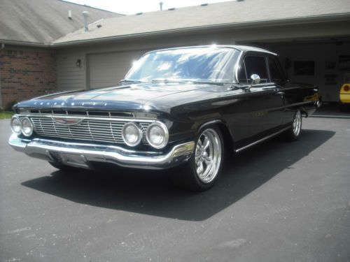 Gorgeous 1961 biscayne-ready to show!!!