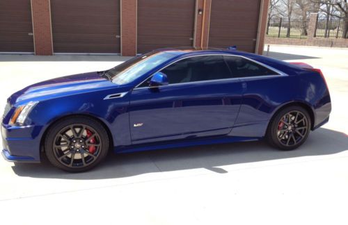 2014 cadillac cts v coupe - 1475 miles! rare opulent blue! recaro package!