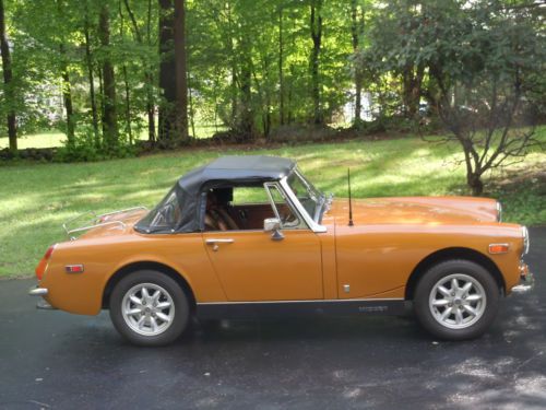 1974 mg midget bronze-yellow 2dr conv. 34,925 miles