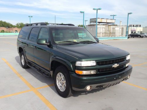 2002 chevrolet suburban 1500 z71 suv 4-door 5.3l 4wd one owner clean sunroof