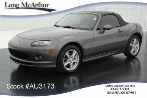 07 sport convertible automatic 1 owner 28k low miles clean autocheck