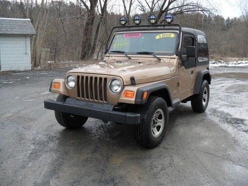 1999 jeep wrangler sport - hard top, light bar, ac and more