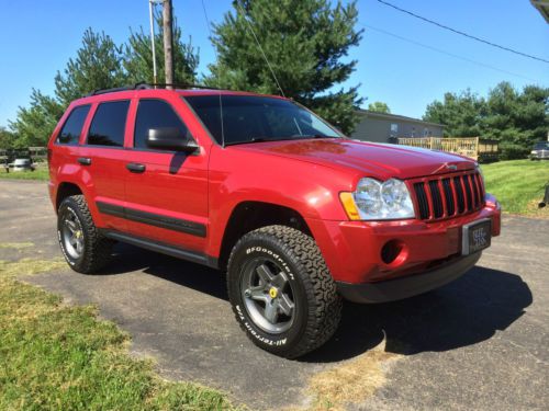 2006 jeep grand cherokee awd 4.7l lifted/wheels