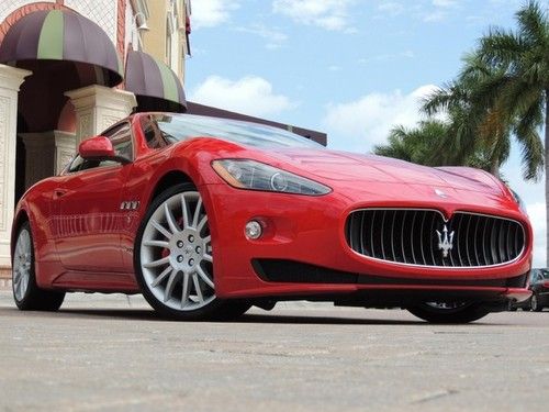 Garage kept naples florida 1 owner gt s 4.7 loaded with premium options red tan