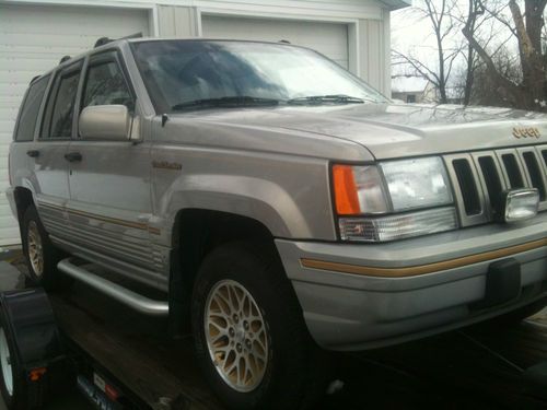 1995 jeep grand cherokee limited edition 34,934 original miles sweet