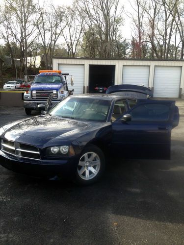 2006 dodge charger sxt sedan 4-door 3.5l