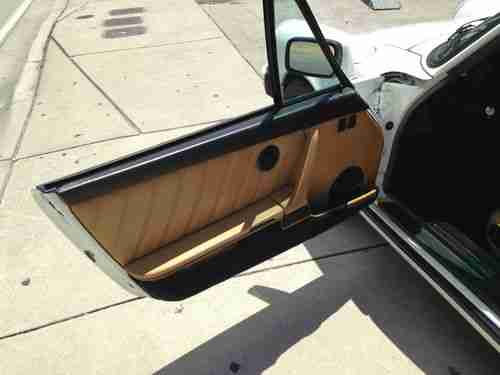 2000 Porsche 911 Carrera Convertible 2-Door 3.4L, image 9