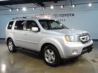 2009 silver ex-l!leather sun roof heated and cooled seats