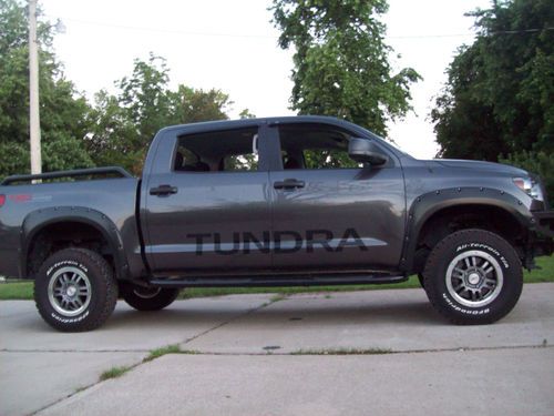 2013 toyota tundra crewmax rock warrior