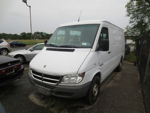 2005 dodge sprinter 2500 140 inch 2.7 mercedes 5 cylinder turbo diesel no reserv