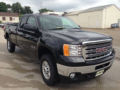 4wd 4x4 black extended cab long bed 8 foot bed brand new warranty heavy duty tow