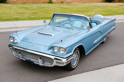 1959 ford thunderbird 2-door convertible with continental kit and spoke wheels