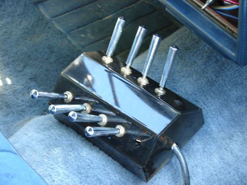 1985 buick regal - v6 - 8 switches - 10 gallon air compressors - 13" daytons