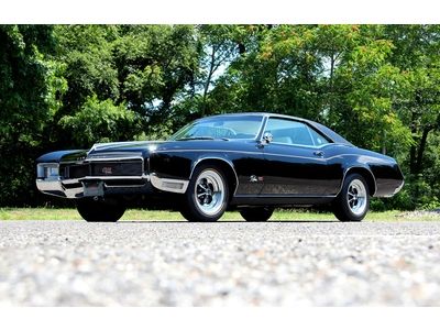 Frame off restored 66 buick riviera gs 425 2x4 bbls black with white interior!