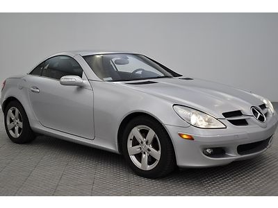 2006 mercedes slk 280 roadster clean carfax heated seats and headrest vents