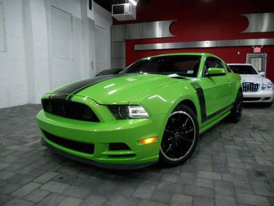 2013 ford mustang boss 302  production #279  best color and best options!!