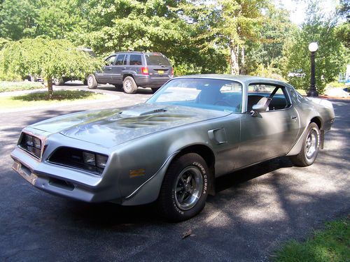 1978 trans am 4 speed  **reduced**
