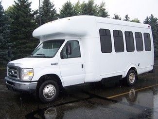 '08 ford e450 supreme startrans bus v10 gas eng new seats; clean in/out, no rust
