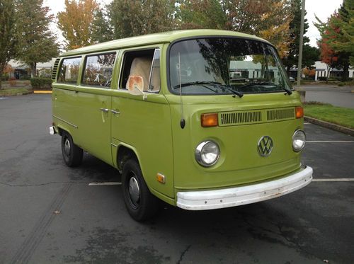 1976 volkswagon vanagon - vw bus - type 2 - fuel injected 2.0l