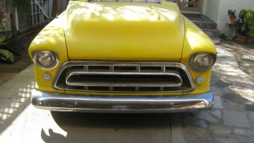 1957 chevy cameo speed yellow