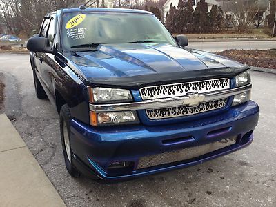 Find Used 2004 Chevrolet Silverado 1500 Ext Cab 2wd Custom