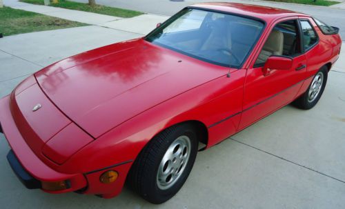 1987 porsche 924s  &#034;the speed of a 944 but the size of 924--super car! &#034;s&#034;